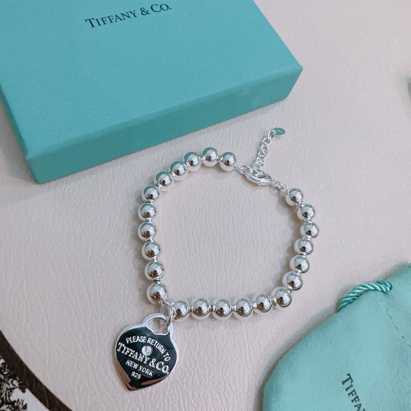 Tiffany & Co. Return to Tiffany Silver Bead Bracelet